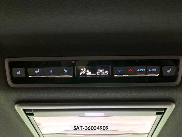 Toyota VOXY HYBRID 2026-04 7621261-7