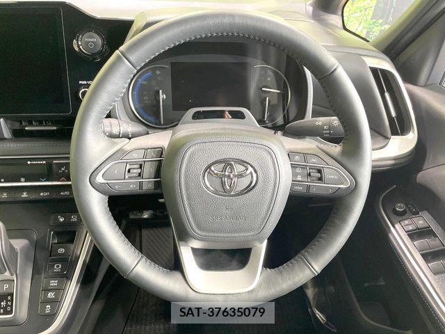 Toyota VOXY HYBRID 2024-04 7621264-11