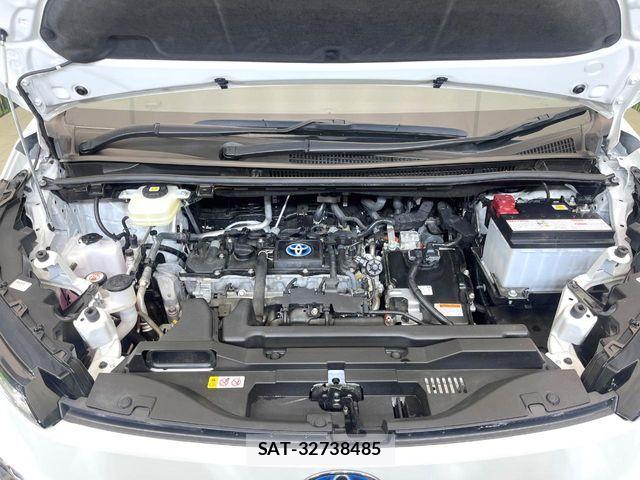 Toyota VOXY HYBRID 2024-01 7621262-17