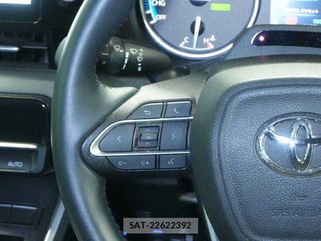 Toyota VOXY HYBRID 2023-02 7621290-14
