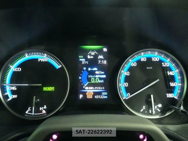 Toyota VOXY HYBRID 2023-02 7621290-17