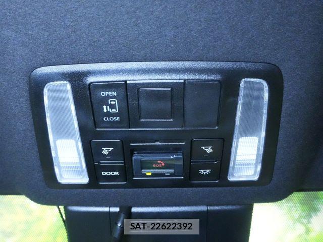 Toyota VOXY HYBRID 2023-02 7621290-22