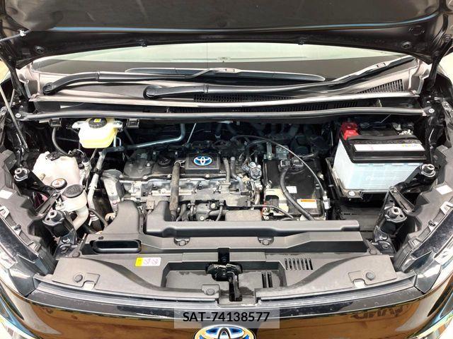 Toyota VOXY HYBRID 2022-06 7621285-18