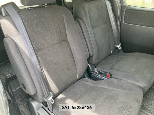 Toyota VOXY HYBRID 2015-07 7621310-10