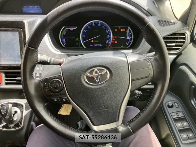 Toyota VOXY HYBRID 2015-07 7621310-14