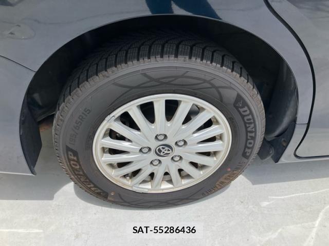 Toyota VOXY HYBRID 2015-07 7621310-5