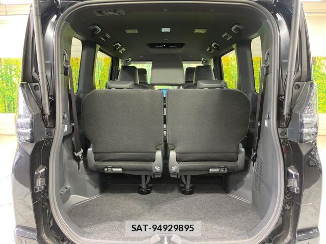 Toyota VOXY HYBRID 2026-02 7621260-10