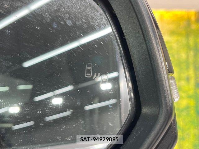 Toyota VOXY HYBRID 2026-02 7621260-4