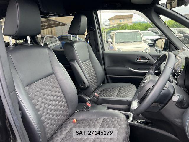 Toyota VOXY HYBRID 2023-03 7730668-9