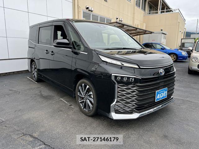 Toyota VOXY HYBRID 2023-03 7730668-2