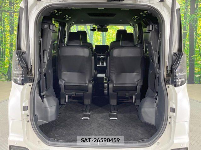 Toyota VOXY HYBRID 2024-01 7730644-9