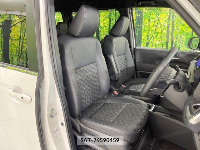 Toyota VOXY HYBRID 2024-01 7730644-6