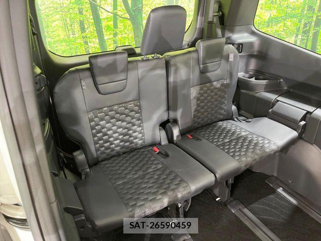 Toyota VOXY HYBRID 2024-01 7730644-8