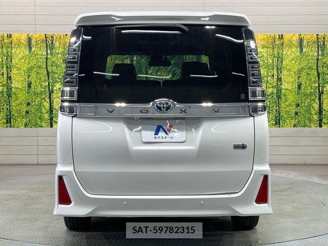 Toyota VOXY HYBRID 2021-09 7730674-15
