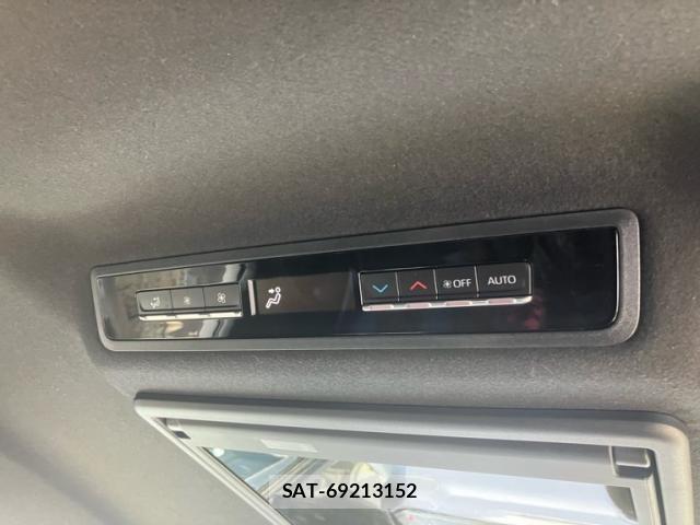 Toyota VOXY HYBRID 2023-07 7730665-6