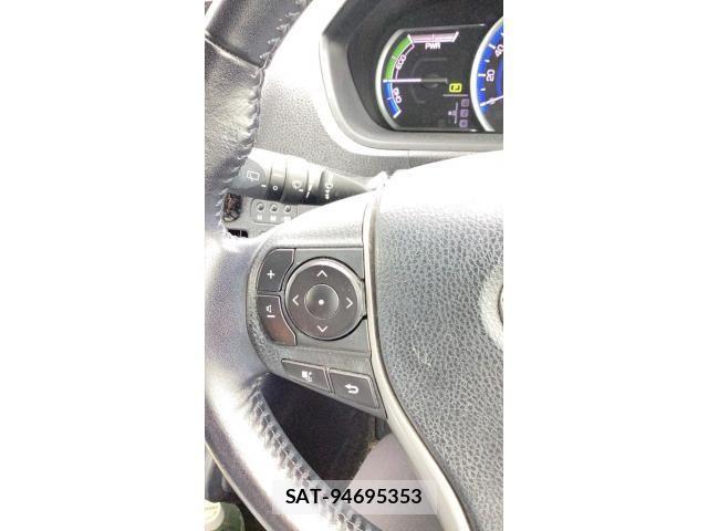 Toyota VOXY HYBRID 2015-08 7730686-16