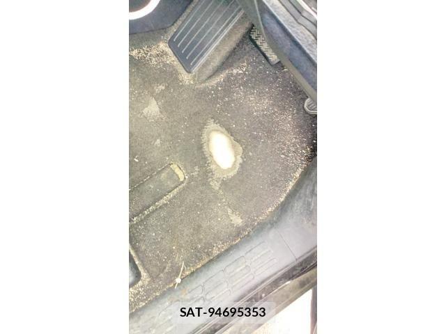 Toyota VOXY HYBRID 2015-08 7730686-19