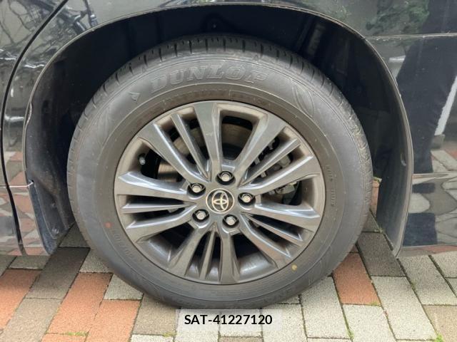 Toyota VOXY HYBRID 2022-10 7730673-9