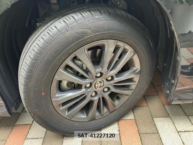 Toyota VOXY HYBRID 2022-10 7730673-10