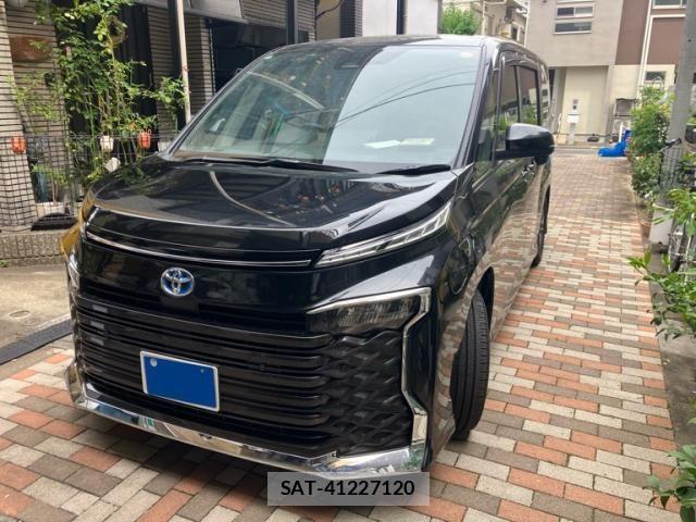 Toyota VOXY HYBRID 2022-10 7730673-1