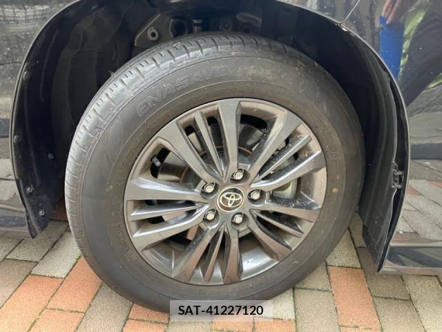 Toyota VOXY HYBRID 2022-10 7730673-7