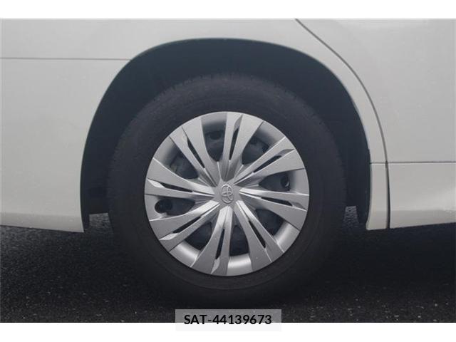 Toyota VOXY HYBRID 2017-03 7730679-23