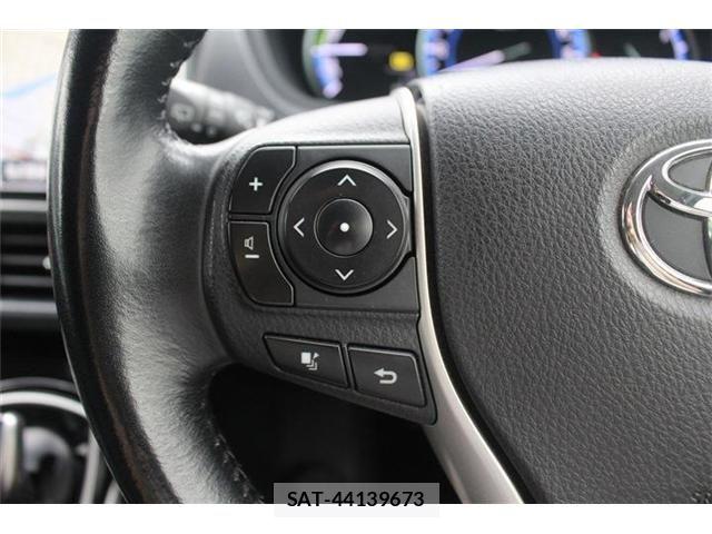 Toyota VOXY HYBRID 2017-03 7730679-5