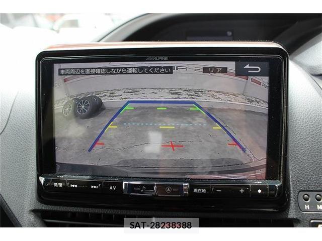 Toyota VOXY HYBRID 2018-01 7730677-2
