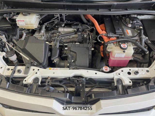 Toyota VOXY HYBRID 2018-09 7730678-18