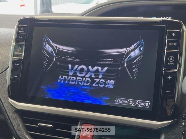 Toyota VOXY HYBRID 2018-09 7730678-2