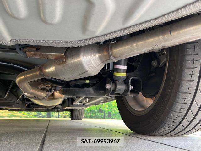 Toyota VOXY HYBRID 2024-01 7730648-19