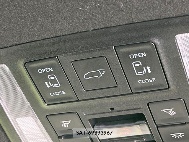 Toyota VOXY HYBRID 2024-01 7730648-5