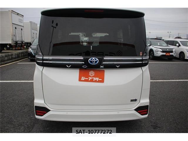 Toyota VOXY HYBRID 2025-01 7730664-9
