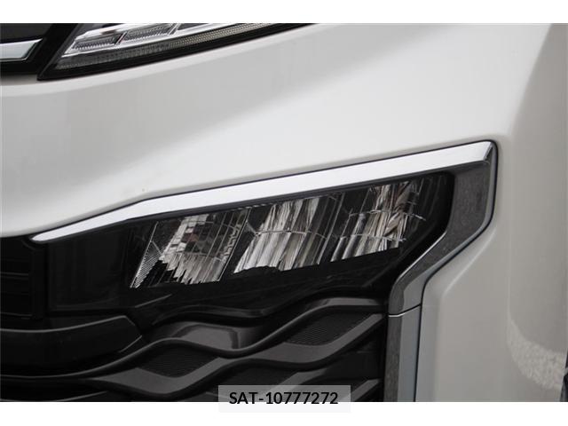 Toyota VOXY HYBRID 2025-01 7730664-11