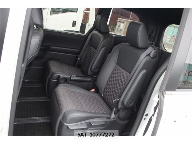 Toyota VOXY HYBRID 2025-01 7730664-19