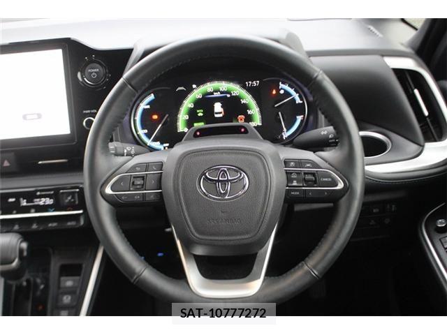 Toyota VOXY HYBRID 2025-01 7730664-21