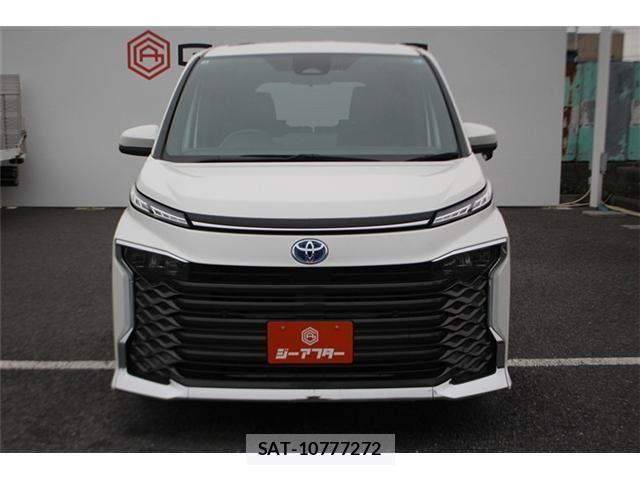 Toyota VOXY HYBRID 2025-01 7730664-6
