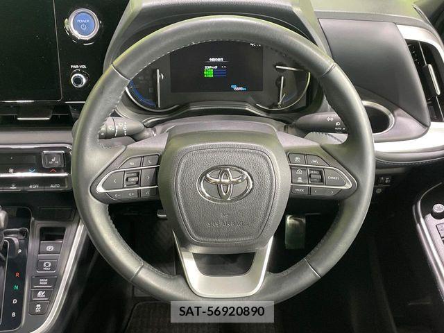 Toyota VOXY HYBRID 2023-08 7730666-10