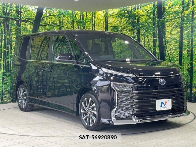 Toyota VOXY HYBRID 2023-08 7730666-15