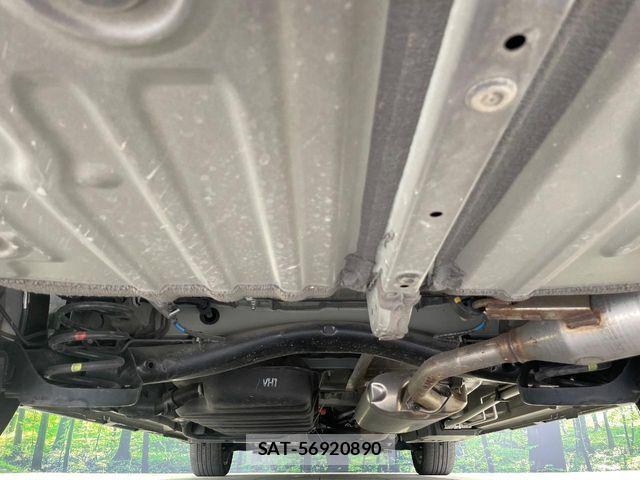 Toyota VOXY HYBRID 2023-08 7730666-18