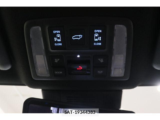 Toyota VOXY HYBRID 2026-03 7730642-15