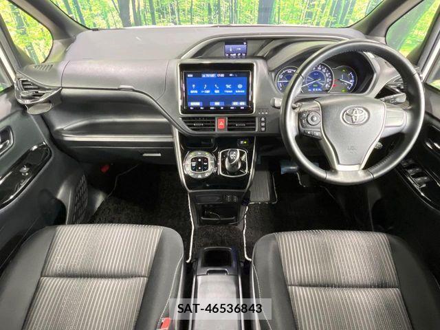 Toyota VOXY HYBRID 2019-12 7730680-1