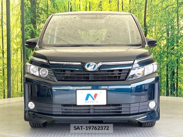Toyota VOXY HYBRID 2014-03 7730685-14