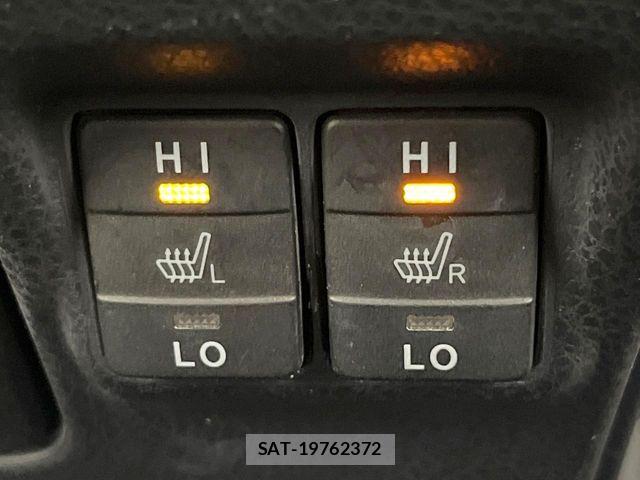 Toyota VOXY HYBRID 2014-03 7730685-4