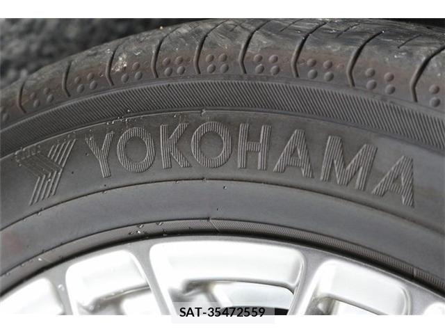 Toyota VOXY HYBRID 2019-06 7730681-20