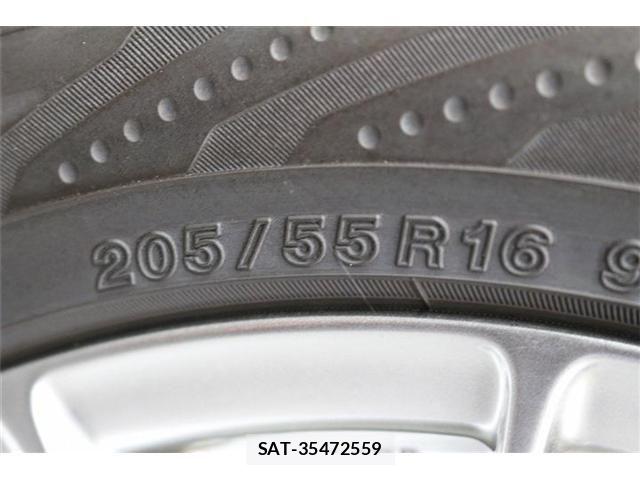 Toyota VOXY HYBRID 2019-06 7730681-21