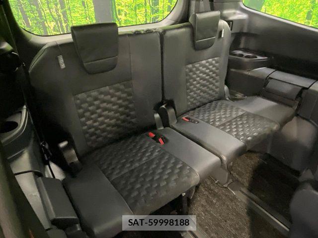 Toyota VOXY HYBRID 2025-01 7730656-10