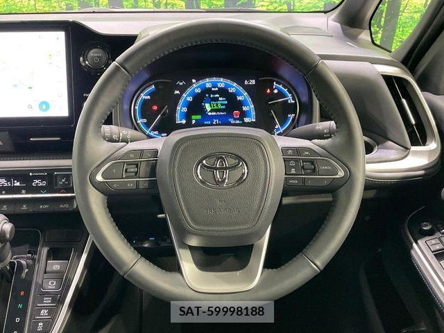 Toyota VOXY HYBRID 2025-01 7730656-12