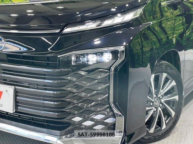 Toyota VOXY HYBRID 2025-01 7730656-13