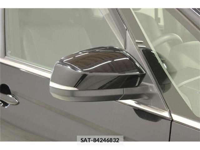 Toyota VOXY HYBRID 2022-11 7730667-20